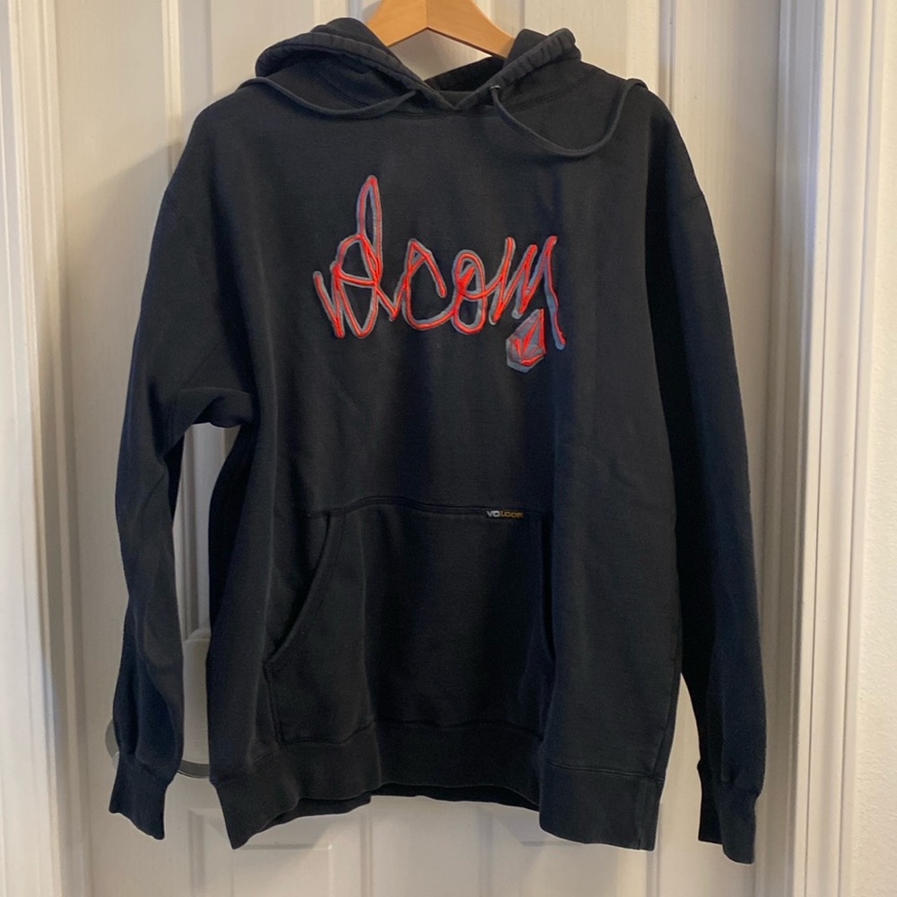 VOLCOM  men’s hooded sweatshirt